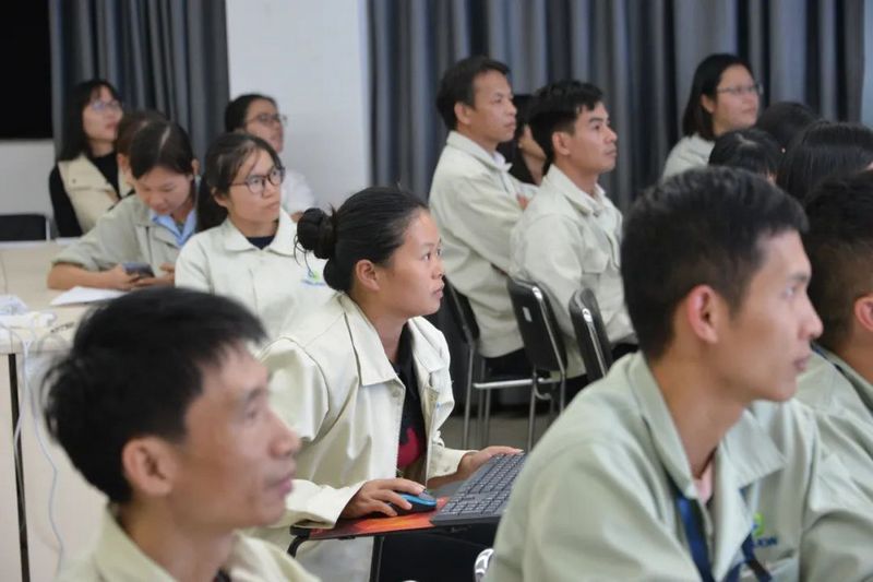 游艇会yth0008产业园第一期：《办公软件高手之路——排版篇》课程开讲 (6).jpg